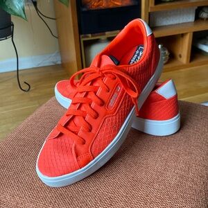 ADIDAS SLEEK orange sneakers